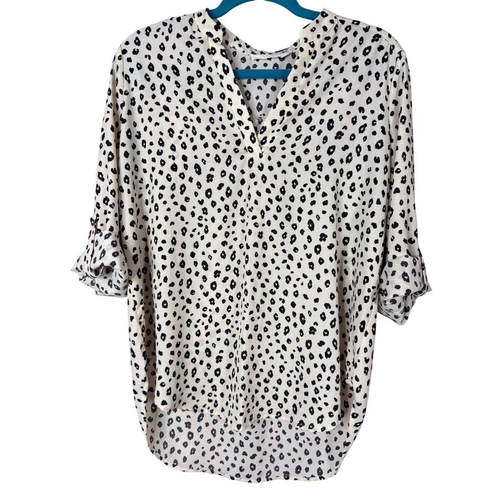 Lush Women Leopard Print V-Neck Roll Tab Sleeve High Low Blouse Cream Black LRG